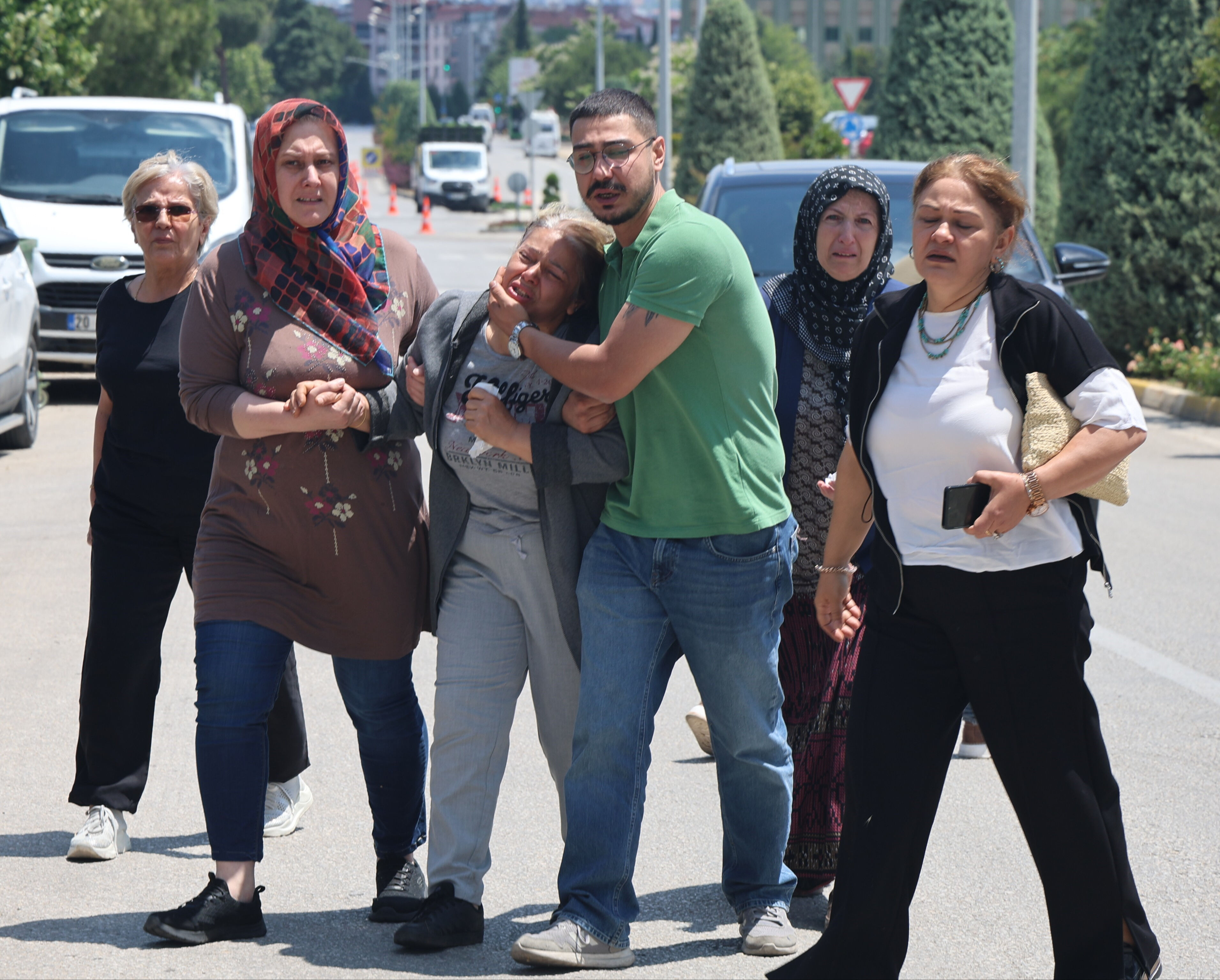 Kayıp yaşlı adam 30 metrelik uçurumda ölü bulundu! Yakınları kahroldu - 3. Resim