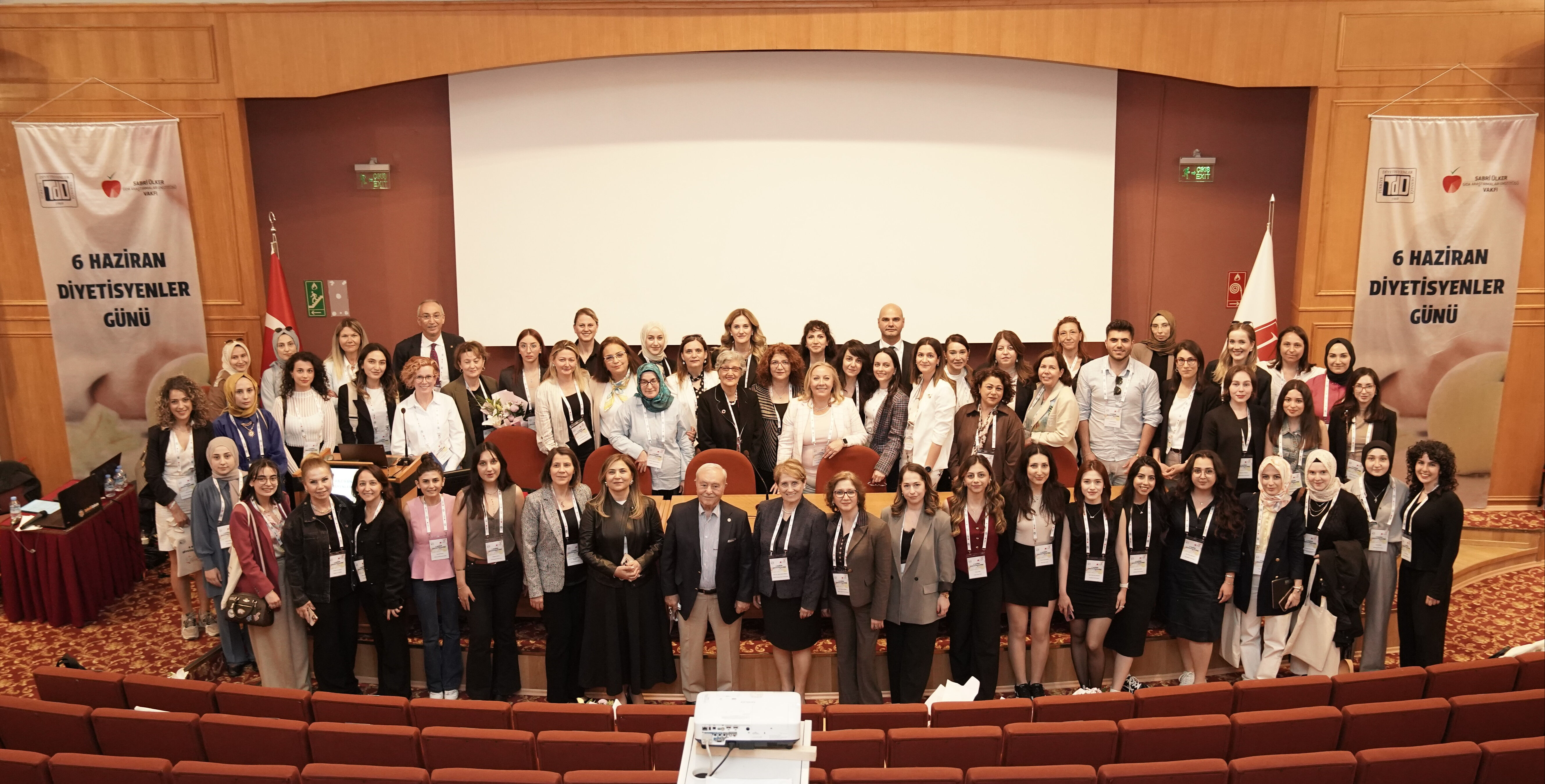 Beslenme infodemisi hasta ediyor! Yanlış bilgi yılda 11 milyon kişinin &ouml;l&uuml;m&uuml;ne yol a&ccedil;ıyor - 2. Resim