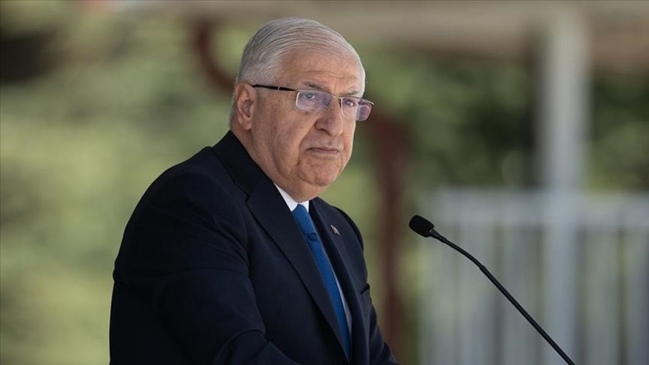 Dövizle askerlik bedeli düşürülecek mi? Bakan Güler açıkladı Dövizle askerlik bedeli düşürülecek mi? Bakan Güler açıkladı