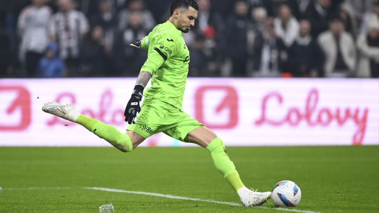 Ertuğrul Doğan'dan Galatasaray'a kötü haber! Uğurcan Çakır'a izin çıkmadı - 2. Resim