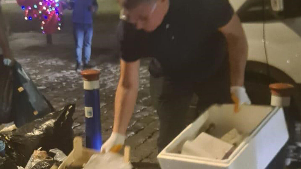 İzmir rezaleti! Ege'nin incisi pisliğe boğuldu - 2. Resim