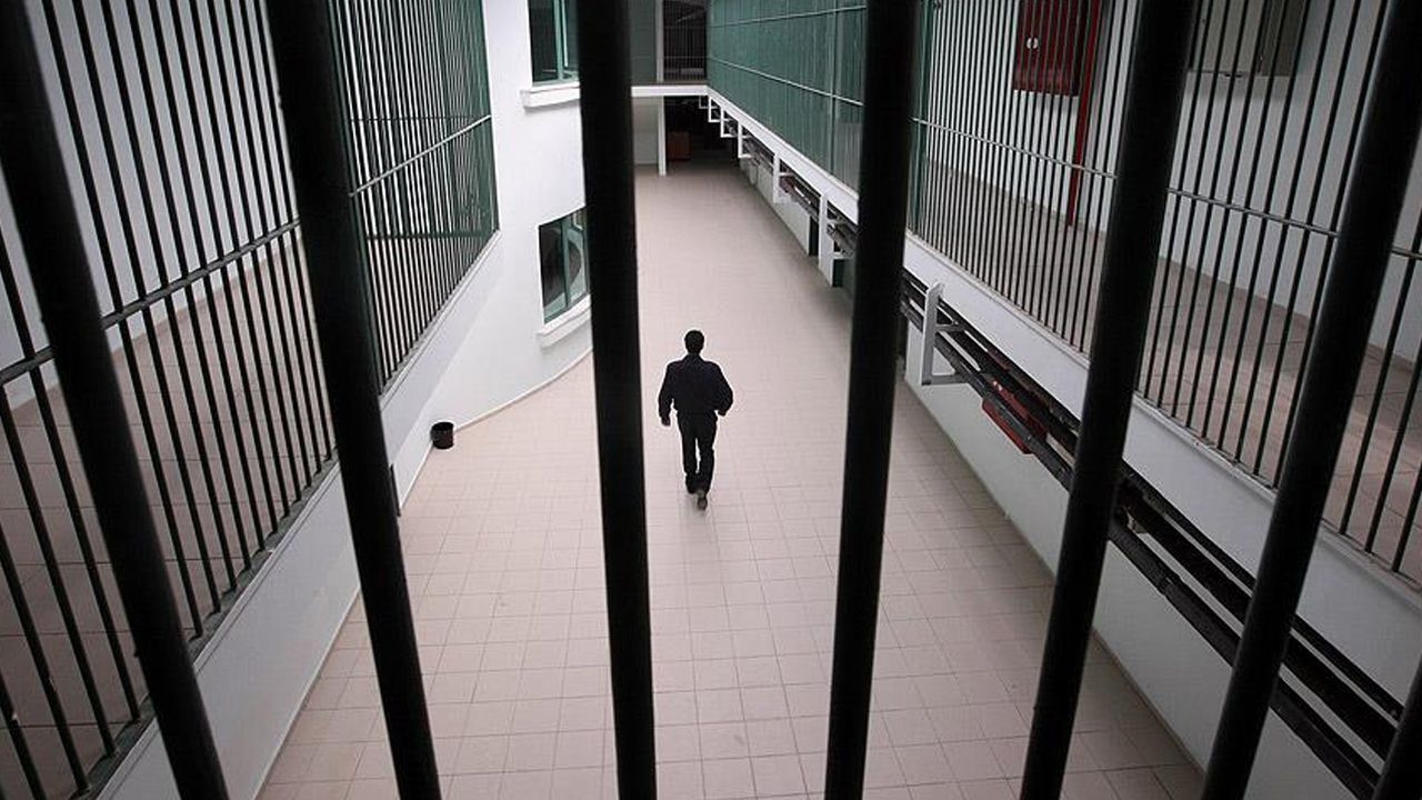 Kurban Bayramı öncesi açıklandı! Cezaevlerinde açık görüş kararı Kurban Bayramı öncesi açıklandı! Cezaevlerinde açık görüş kararı