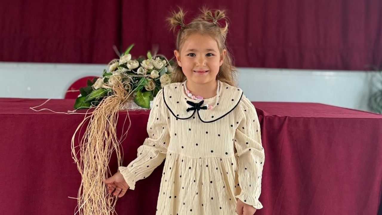 Muğla Yatağan seferber oldu! 4 yaşındaki Eylül saatler sonra sağ bulundu Muğla Yatağan seferber oldu! 4 yaşındaki Eylül saatler sonra sağ bulundu