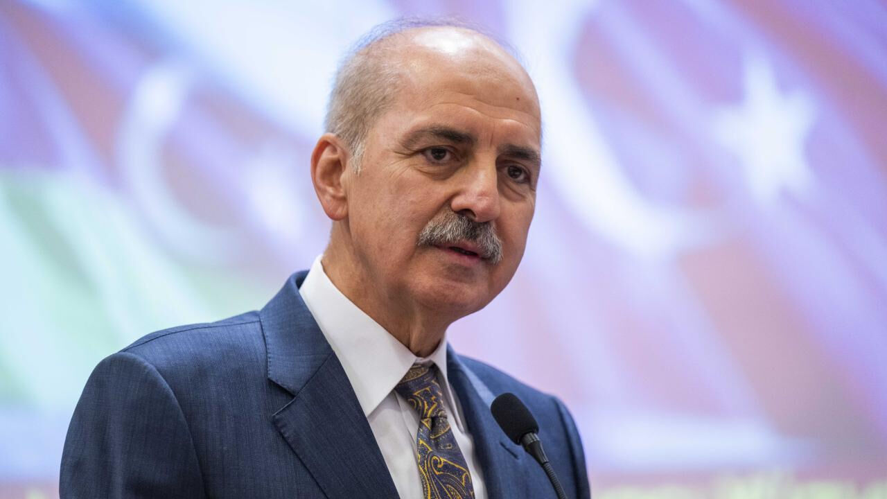 Numan Kurtulmuş kimdir, kaç yaşında? Numan Kurtulmuş 329 oy ile tekrar TBMM Başkanı seçildi! Numan Kurtulmuş kimdir, kaç yaşında? Numan Kurtulmuş 329 oy ile tekrar TBMM Başkanı seçildi! - 2. Resim