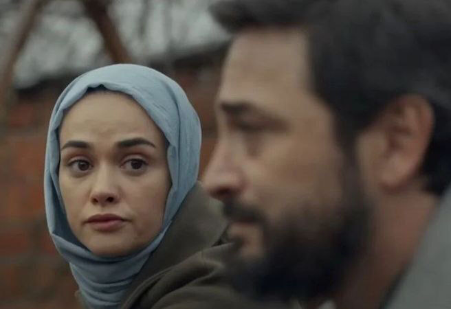 Bir lahmacun 2 bin 500 TL'ye satılıyor! Bodrum'da tatil yapan oyuncu Hande Soral'dan açıklama - 1. Resim