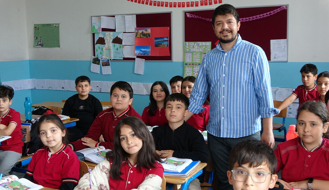 Boş vaktinde &ccedil;obanlık yapan Emir Ali sınavdan 500 tam puan aldı, babası: Bu dereceyi zaten bekliyordum - 5. Resim