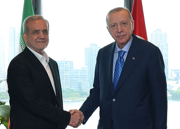 Cumhurbaşkanı Erdoğan, Pezeşkiyan'la telefonda görüştü - 1. Resim