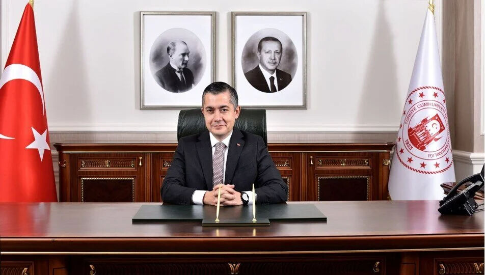 Kayyım atanan belediyede erken bayram! Personele 100 milyon TL ikramiye ödemesi yapıldı - 2. Resim