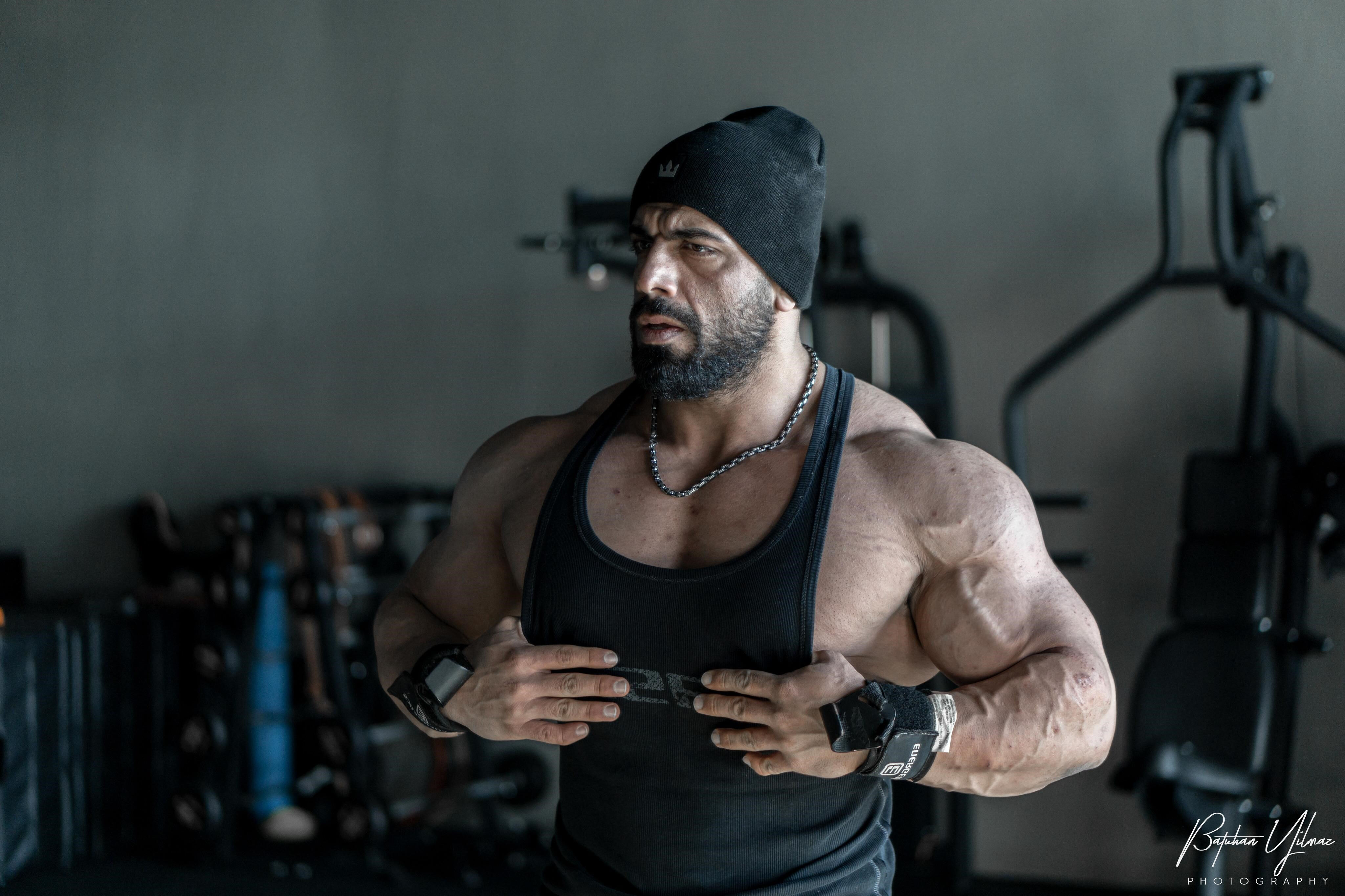 Milli sporcuyu tekme tokat dövdüler! Dakikalar süren darp kamerada Milli sporcuyu tekme tokat dövdüler! Dakikalar süren darp kamerada - 2. Resim