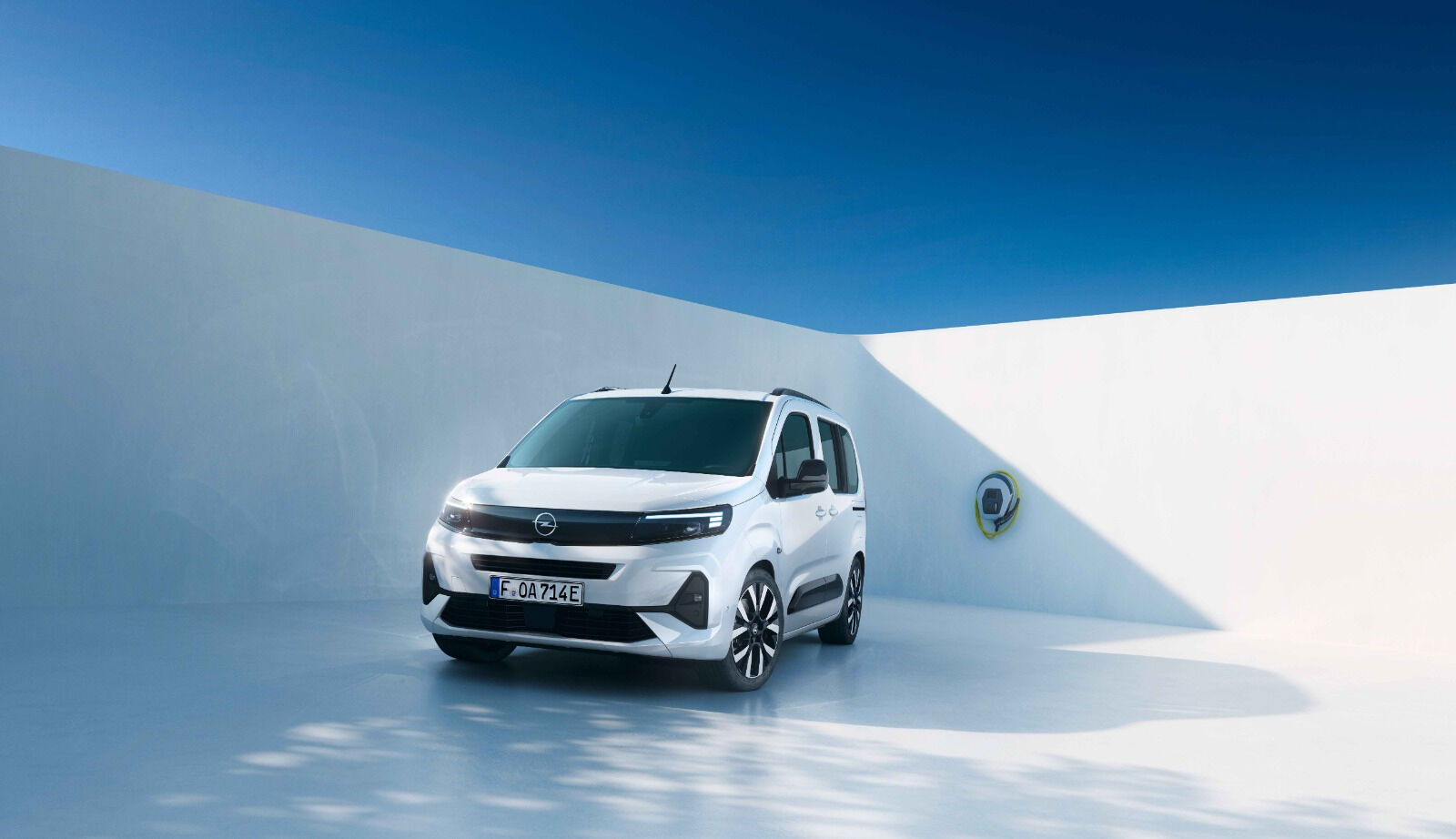 Opel yaz mevsimini yüzde 0 faizli kampanya ile karşılıyor Opel yaz mevsimini yüzde 0 faizli kampanya ile karşılıyor - 2. Resim