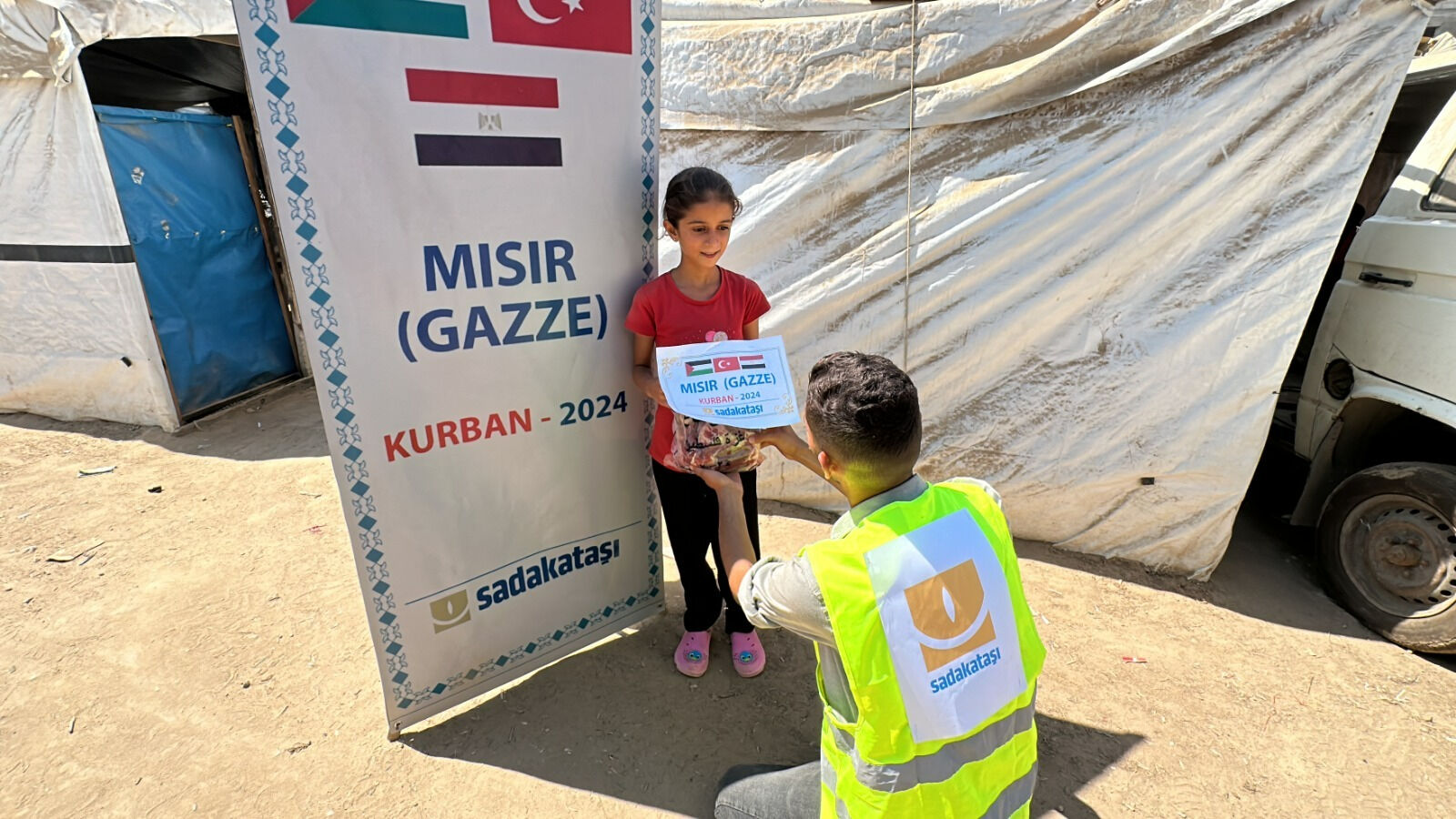 Sadakataşı Gazze’ye 5 bin hisse kurban ulaştıracak - 1. Resim