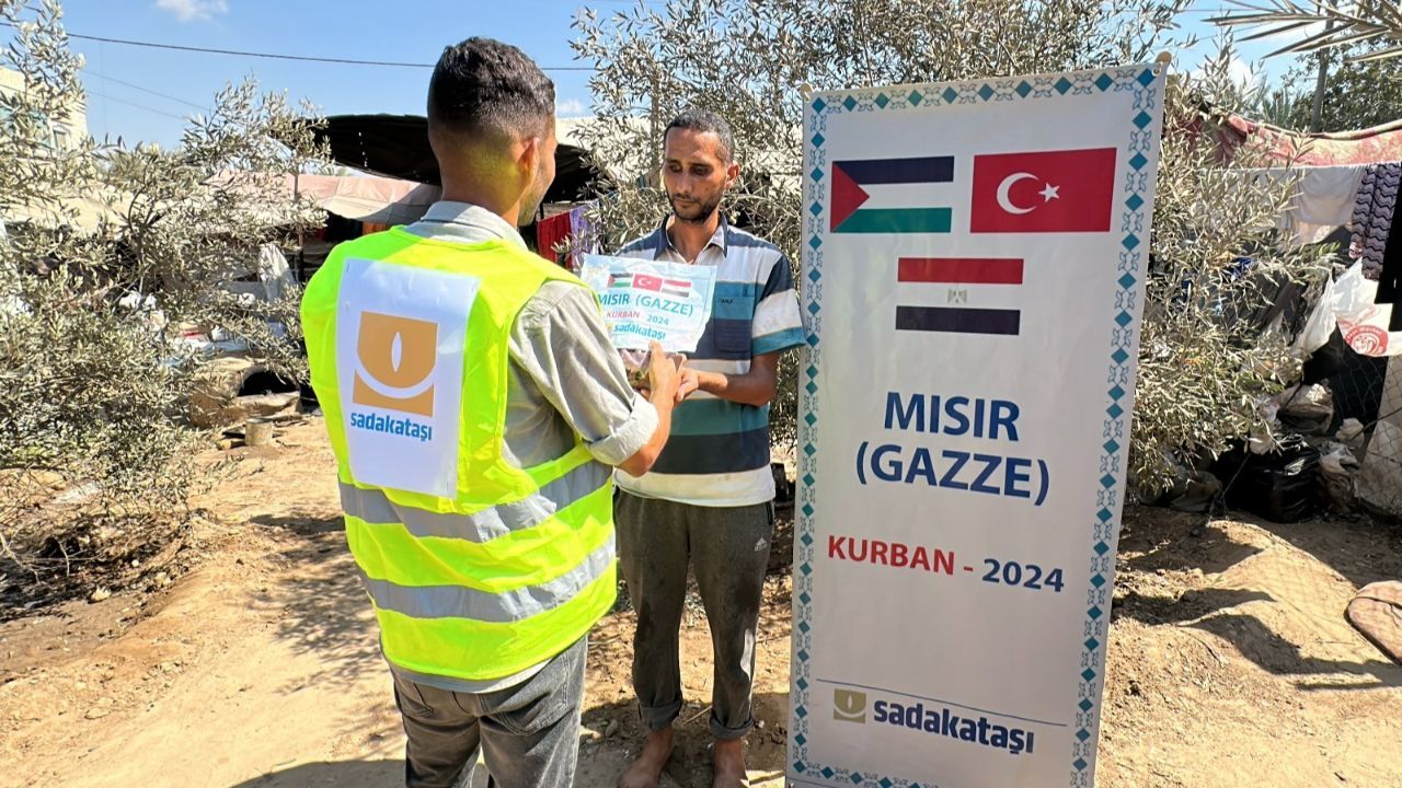 Sadakataşı Gazze’ye 5 bin hisse kurban ulaştıracak Sadakataşı Gazze’ye 5 bin hisse kurban ulaştıracak
