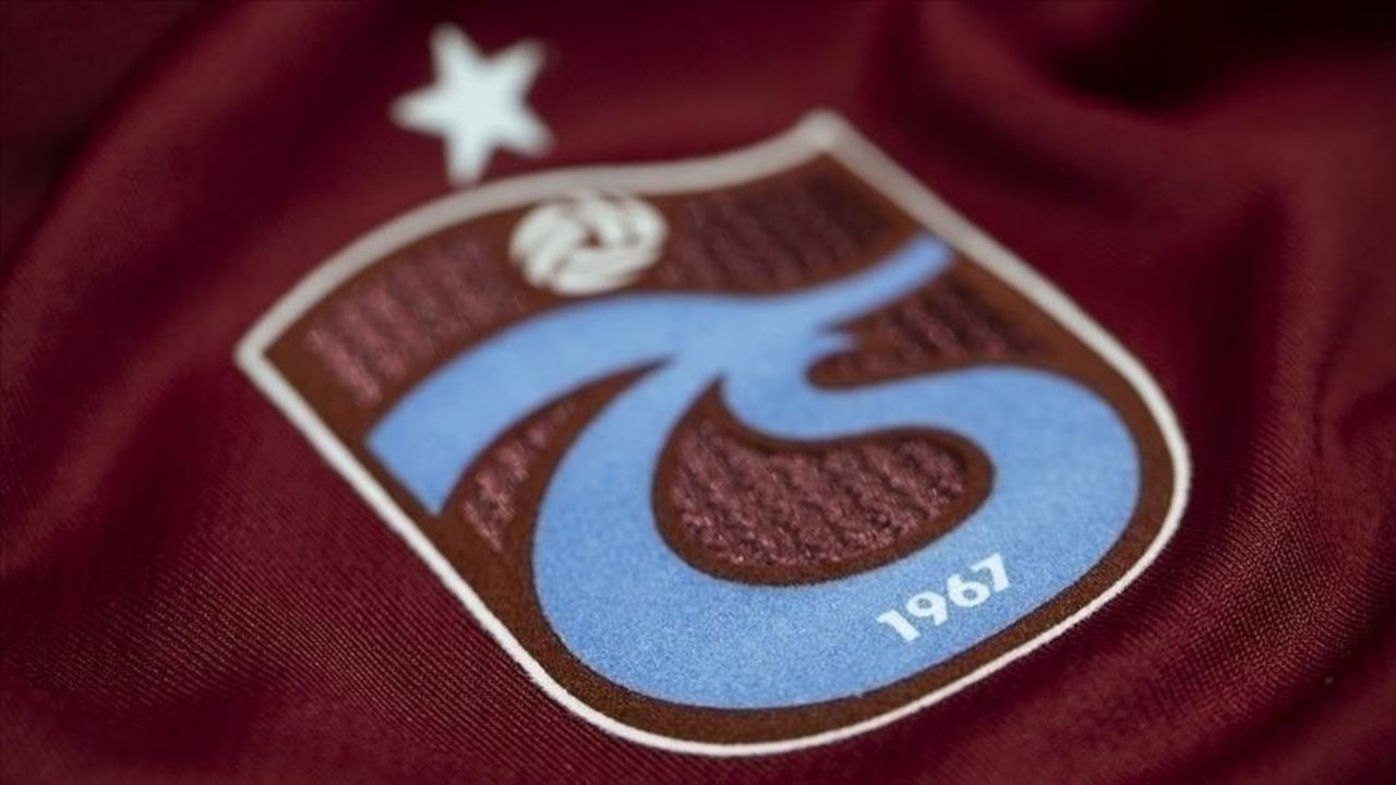 Trabzonspor'un 2025-2026 sezonu formaları tanıtıldı! Trabzonspor'un 2025-2026 sezonu formaları tanıtıldı!