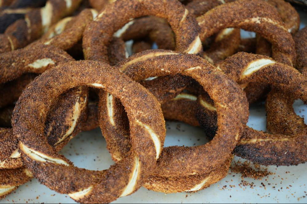 Vedat Milor'un paylaşımı ortalığı fena karıştırdı! 'En lezzetli simit' tartışması: Her yerde var ama böylesi yok - 1. Resim