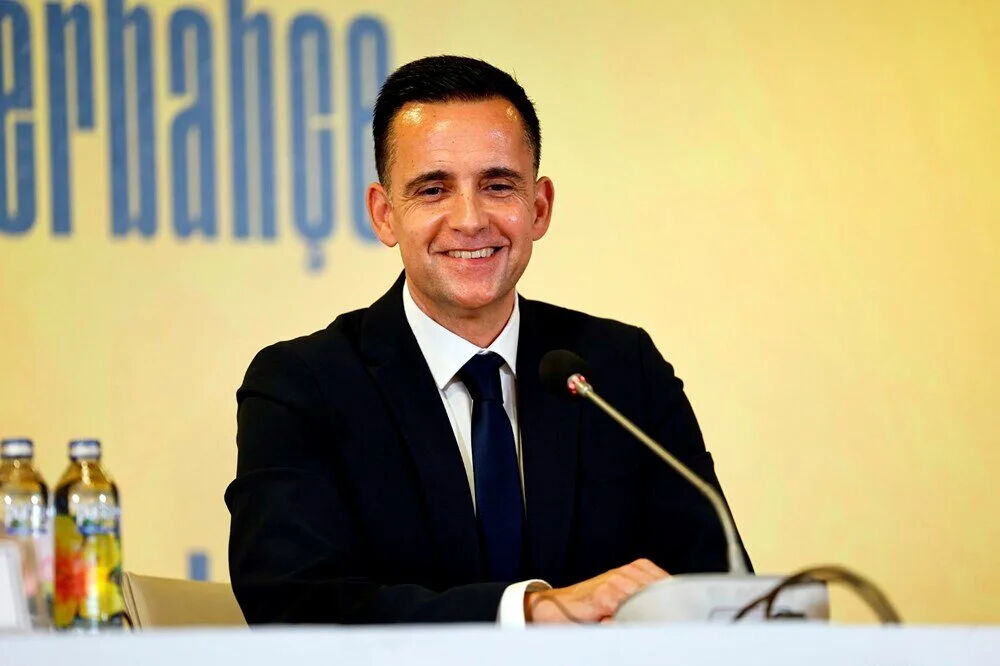 Ali Koç'a 114 milyon euroluk Mario Branco faturası! Ali Koç'a 114 milyon euroluk Mario Branco faturası! - 1. Resim