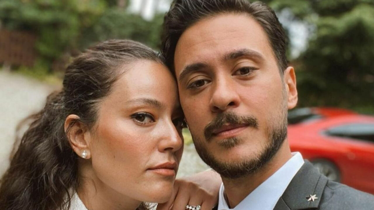 Aylardır konuşuluyordu! Dedikodular doğru çıktı: Pelin Akil-Anıl Altan çiftinden kötü haber Aylardır konuşuluyordu! Dedikodular doğru çıktı: Pelin Akil-Anıl Altan çiftinden kötü haber - 1. Resim