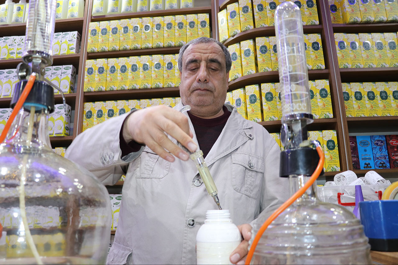 Cildi tahriş edebilir! Bayramın vazgeçilmezi kolonyaya dikkat - 3. Resim