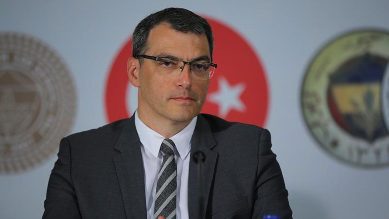 Comolli'nin hedefindeki isim belli oldu! Eski Fenerbahçeliyi Juve'ye istiyor Comolli'nin hedefindeki isim belli oldu! Eski Fenerbahçeliyi Juve'ye istiyor