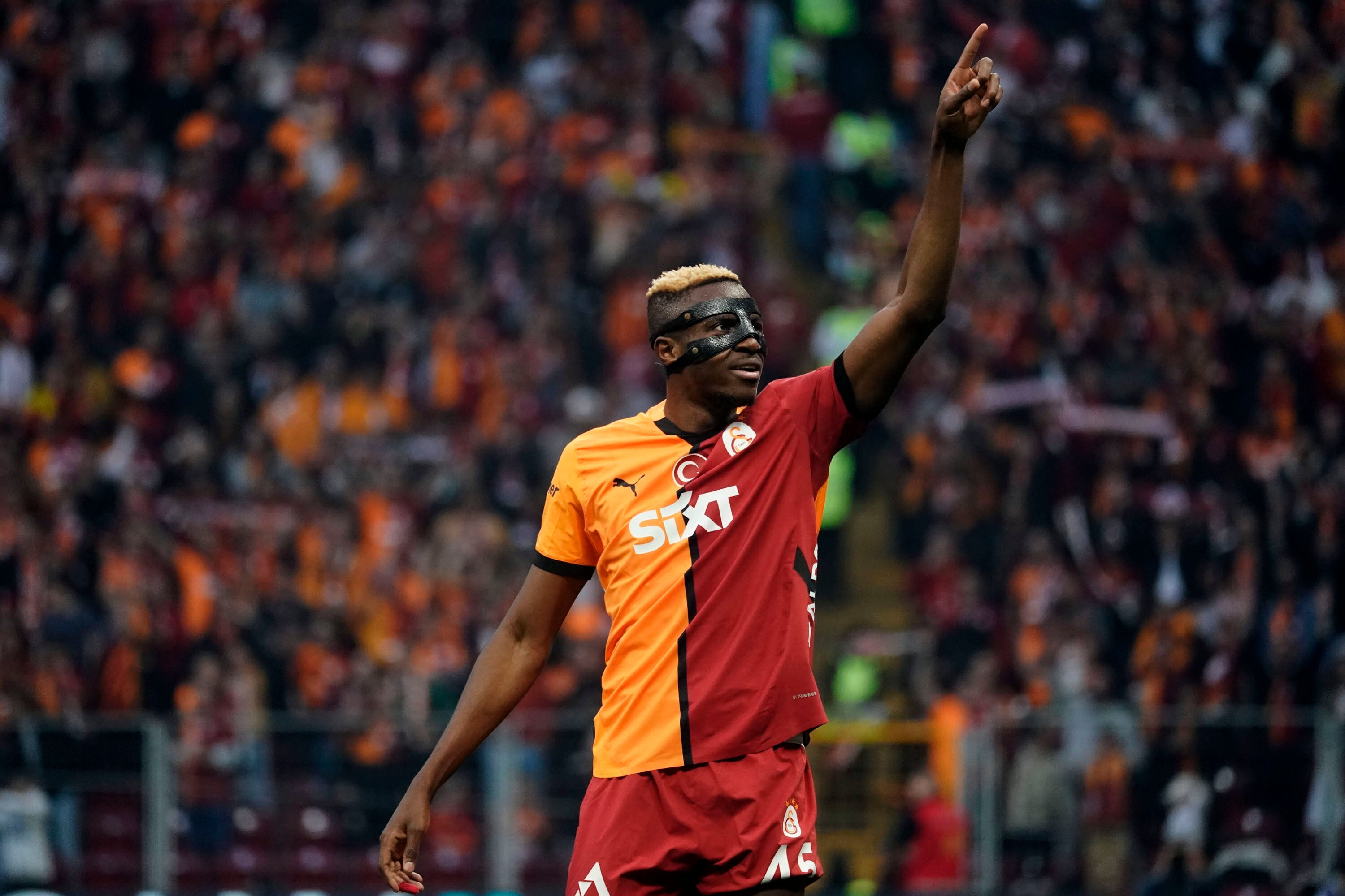 Galatasaray'da Osimhen umudu yeniden yeşerdi! Galatasaray'da Osimhen umudu yeniden yeşerdi! - 3. Resim