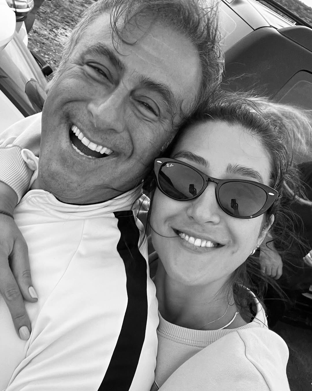 Oyuncu Turgut Tunçalp baba oluyor! Bebeğinin cinsiyetini ve adını açıkladı Oyuncu Turgut Tunçalp baba oluyor! Bebeğinin cinsiyetini ve adını açıkladı - 2. Resim