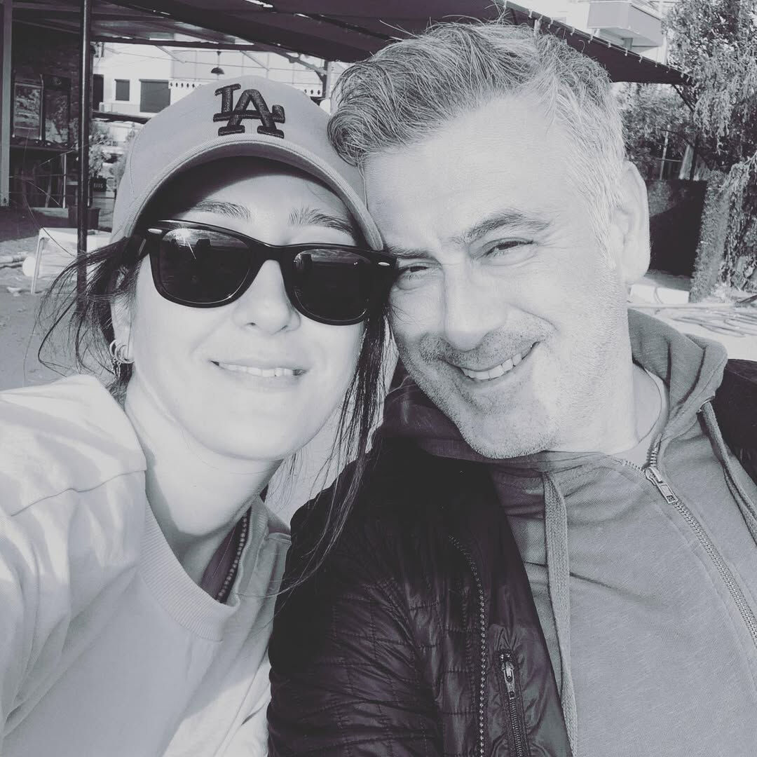 Oyuncu Turgut Tunçalp baba oluyor! Bebeğinin cinsiyetini ve adını açıkladı Oyuncu Turgut Tunçalp baba oluyor! Bebeğinin cinsiyetini ve adını açıkladı - 1. Resim
