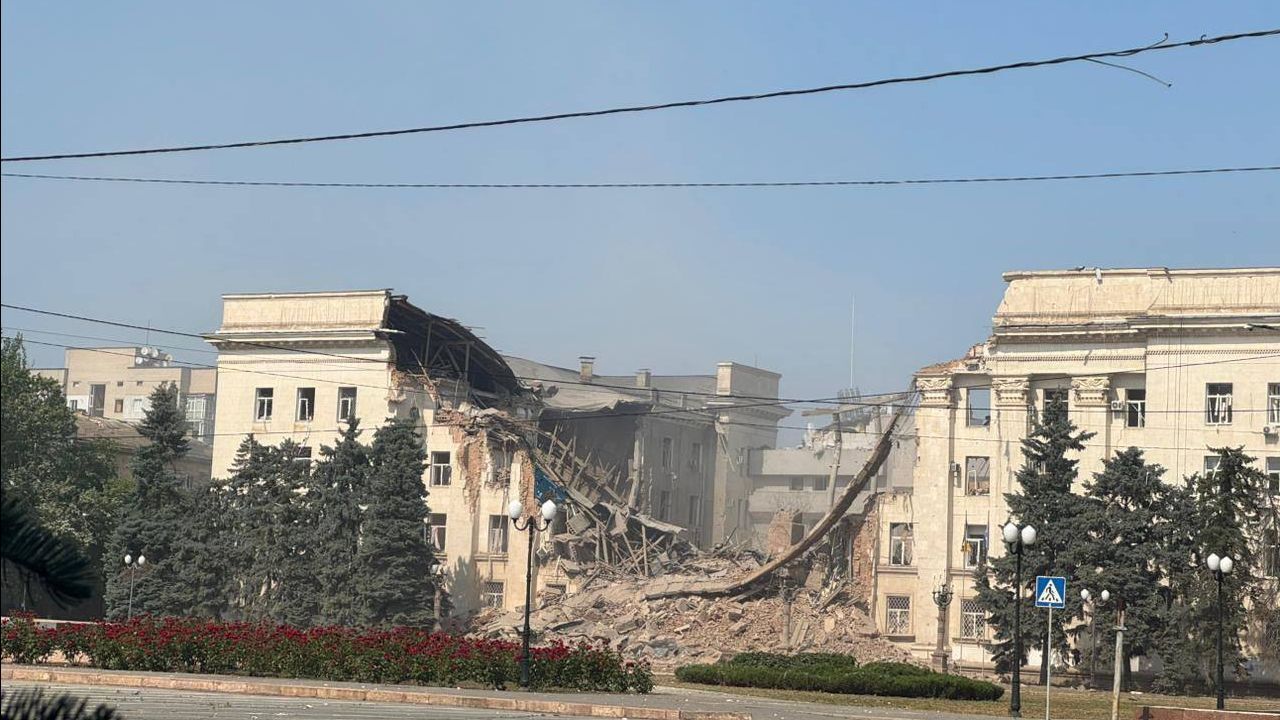 Rusya durmuyor: Herson aynı gün iki kez bombalandı Rusya durmuyor: Herson aynı gün iki kez bombalandı