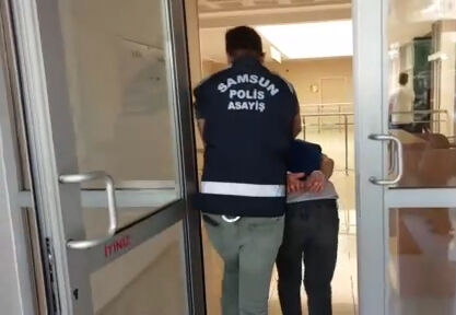 Samsun'da güpegündüz hırsızlık! Kaşla göz arasında cebe attı - 1. Resim