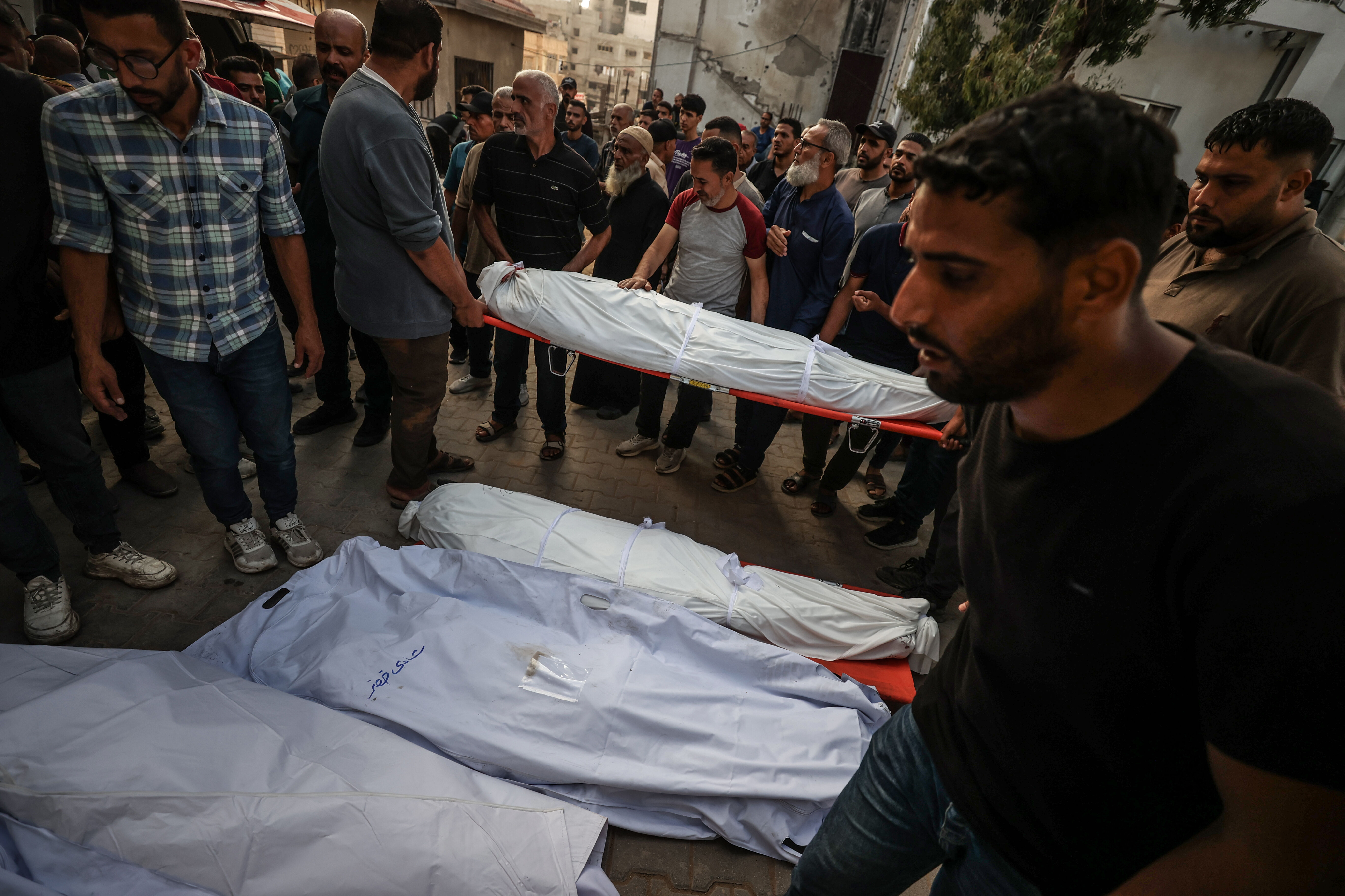 Bayramda ağır bilanço! Şafak vaktinden bu yana bombalar yağdı, onlarca masum katledildi Bayramda ağır bilanço! Şafak vaktinden bu yana bombalar yağdı, onlarca masum katledildi - 3. Resim