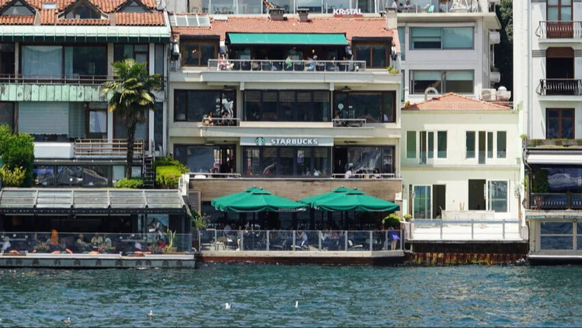 Bebek'teki tarihi yalı dudak uçuklatan rakama satıldı! Yeni sahibi de tanıdık - 2. Resim