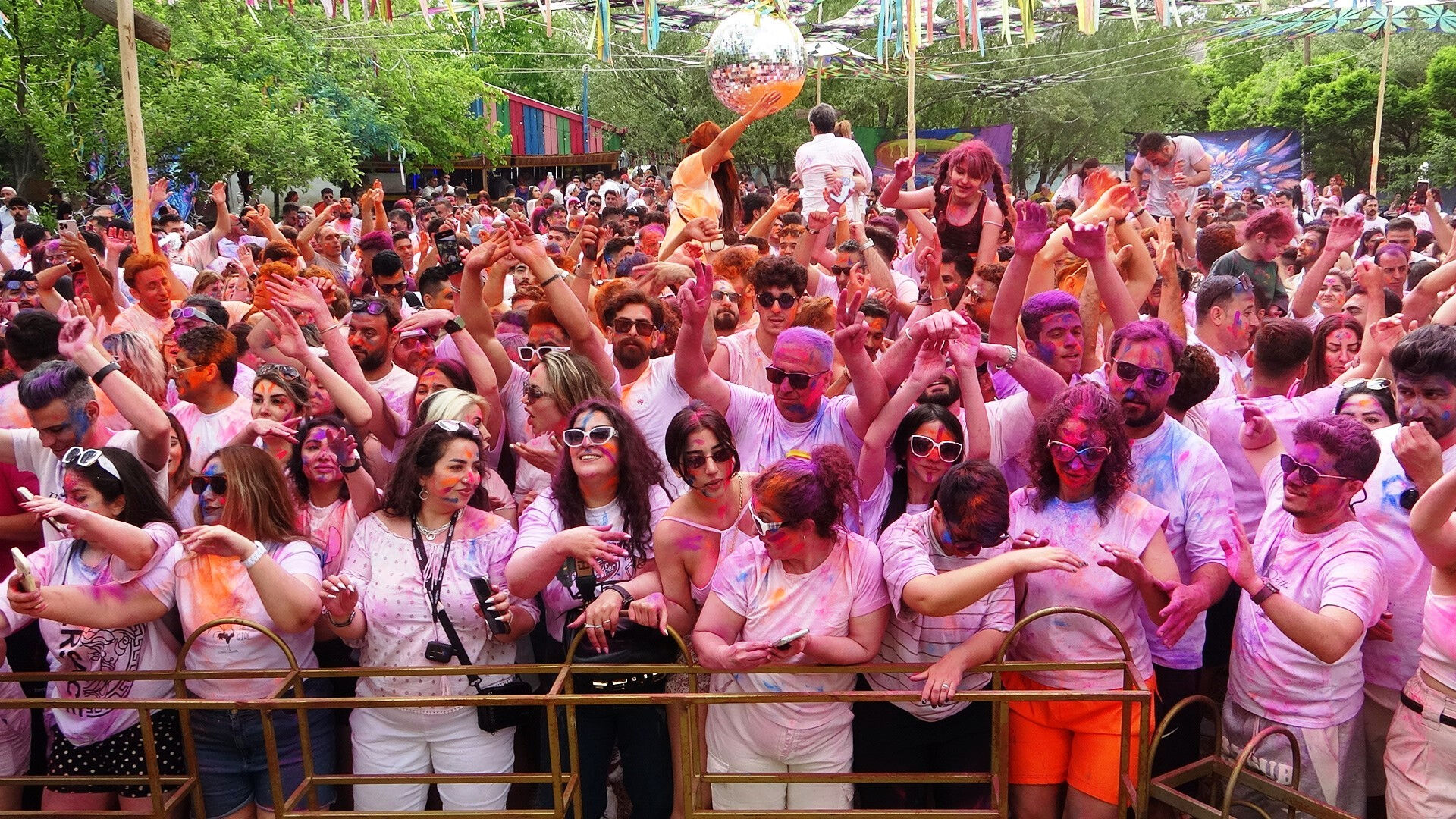 Bir kentimize turist akını! Hepsi aynı ülkeden bayram tatili için geldi - 3. Resim