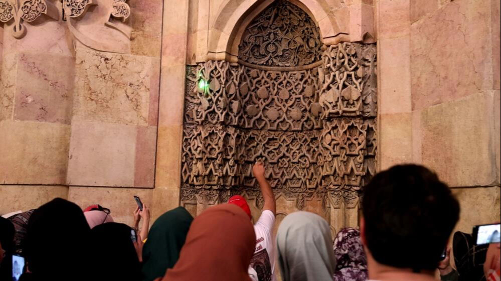 D&uuml;nya'da eşi yok, insanlar Divriği'ye akın ediyor! 'Dilleri kısır, kalemleri kırık bırakıyor...' - 1. Resim