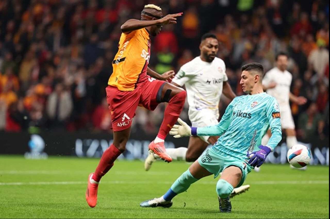 Galatasaray aradığını Süper Lig'de buldu! İmza bayramdan sonraya kaldı Galatasaray aradığını Süper Lig'de buldu! İmza bayramdan sonraya kaldı - 1. Resim