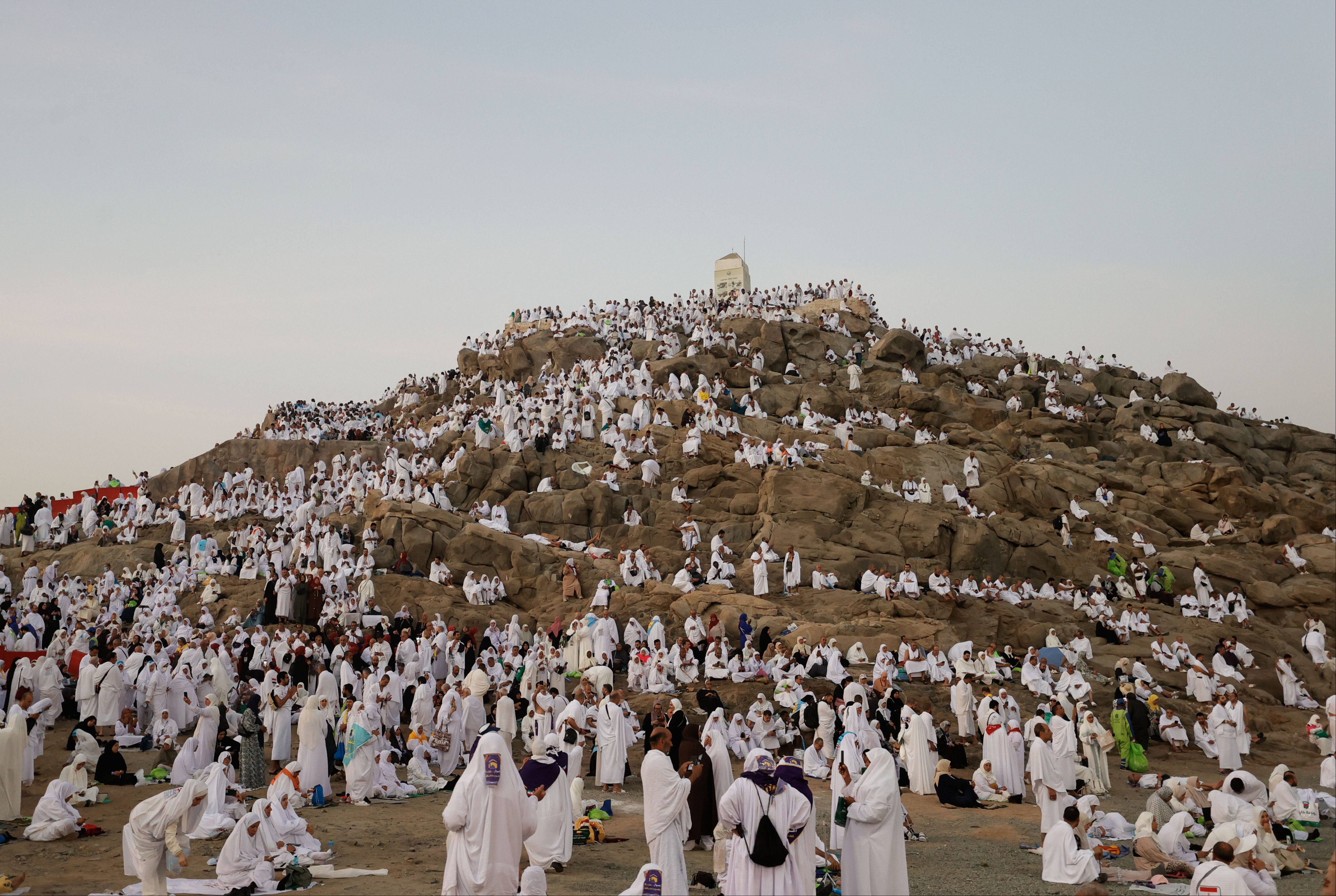 Hac Arafat’tır! Milyonlar hacı oldu, mübarek olsun Hac Arafat’tır! Milyonlar hacı oldu, mübarek olsun - 1. Resim