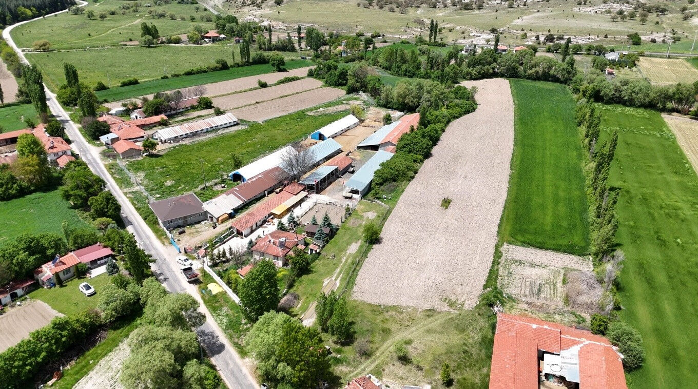 5 dönüm arazi ve 1 daire bağışlamışlardı! Anne-oğul KAAN ve ATAK ile gurur duyuyor - 3. Resim