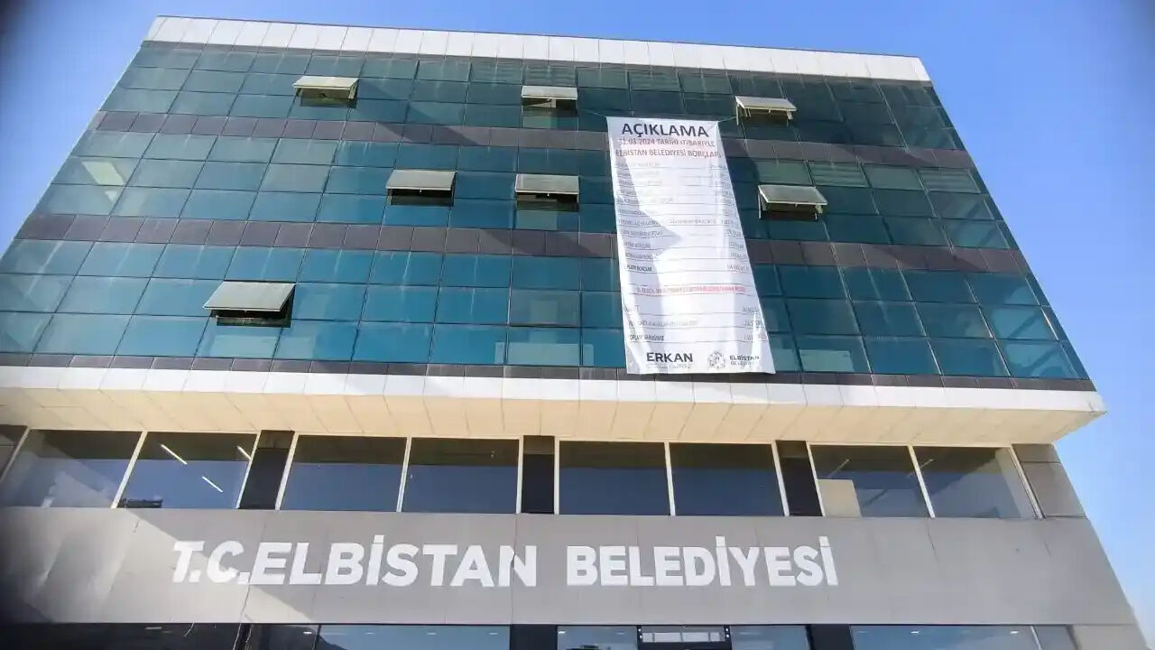Akraba atamaları, çift maaş... CHP'li belediye hakkında çarpıcı iddialar Akraba atamaları, çift maaş... CHP'li belediye hakkında çarpıcı iddialar - 1. Resim