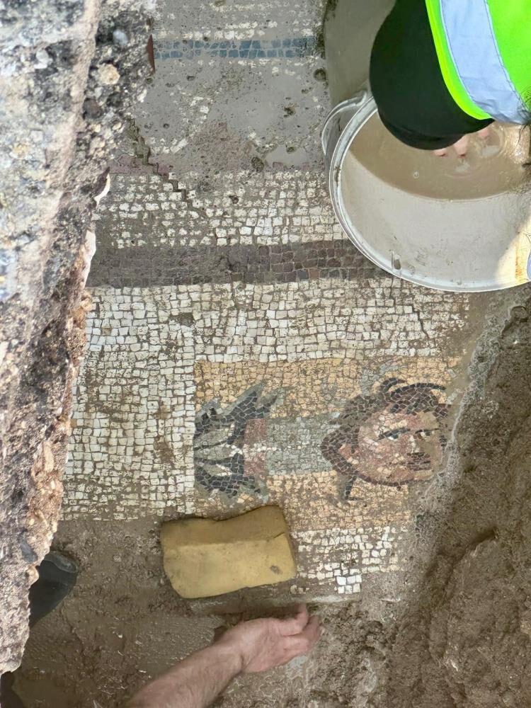 Altyapı çalışmalarında ortaya çıktı! Roma döneminden kalma Altyapı çalışmalarında ortaya çıktı! Roma döneminden kalma - 1. Resim