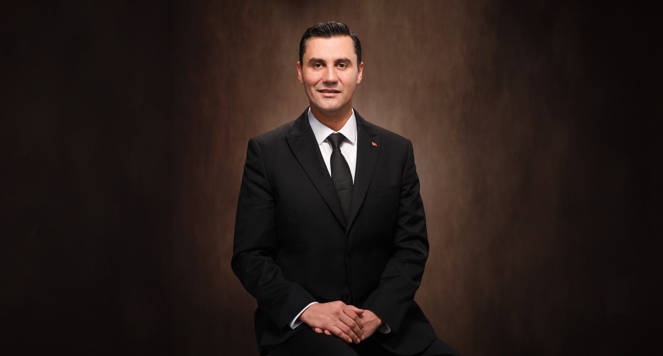 Ferdi Zeyrek sağlık durumu nasıl, Ferdi Zeyrek kimdir? Manisa Büyükşehir Belediye Başkanı Ferdi Zeyrek'e elektrik çarptı Ferdi Zeyrek kimdir, sağlık durumu nasıl? Manisa Büyükşehir Belediye Başkanı Ferdi Zeyrek'e elektrik çarptı - 1. Resim