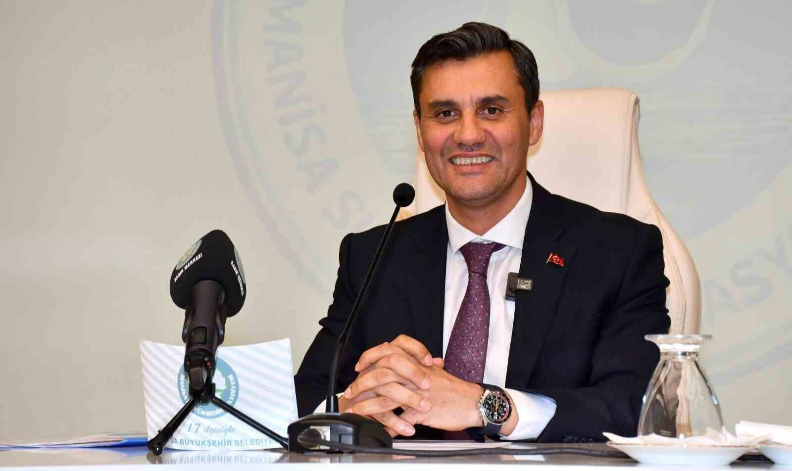 Ferdi Zeyrek sağlık durumu nasıl, Ferdi Zeyrek kimdir? Manisa Büyükşehir Belediye Başkanı Ferdi Zeyrek'e elektrik çarptı Ferdi Zeyrek kimdir, sağlık durumu nasıl? Manisa Büyükşehir Belediye Başkanı Ferdi Zeyrek'e elektrik çarptı - 2. Resim