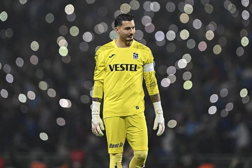 Galatasaray ve Fenerbahçe'nin listesindeydi! Trabzonspor'un Uğurcan Çakır için Fransız devi kesenin ağzını açtı Galatasaray ve Fenerbahçe'nin listesindeydi! Trabzonspor'un Uğurcan Çakır için istediği bedel belli oldu - 1. Resim
