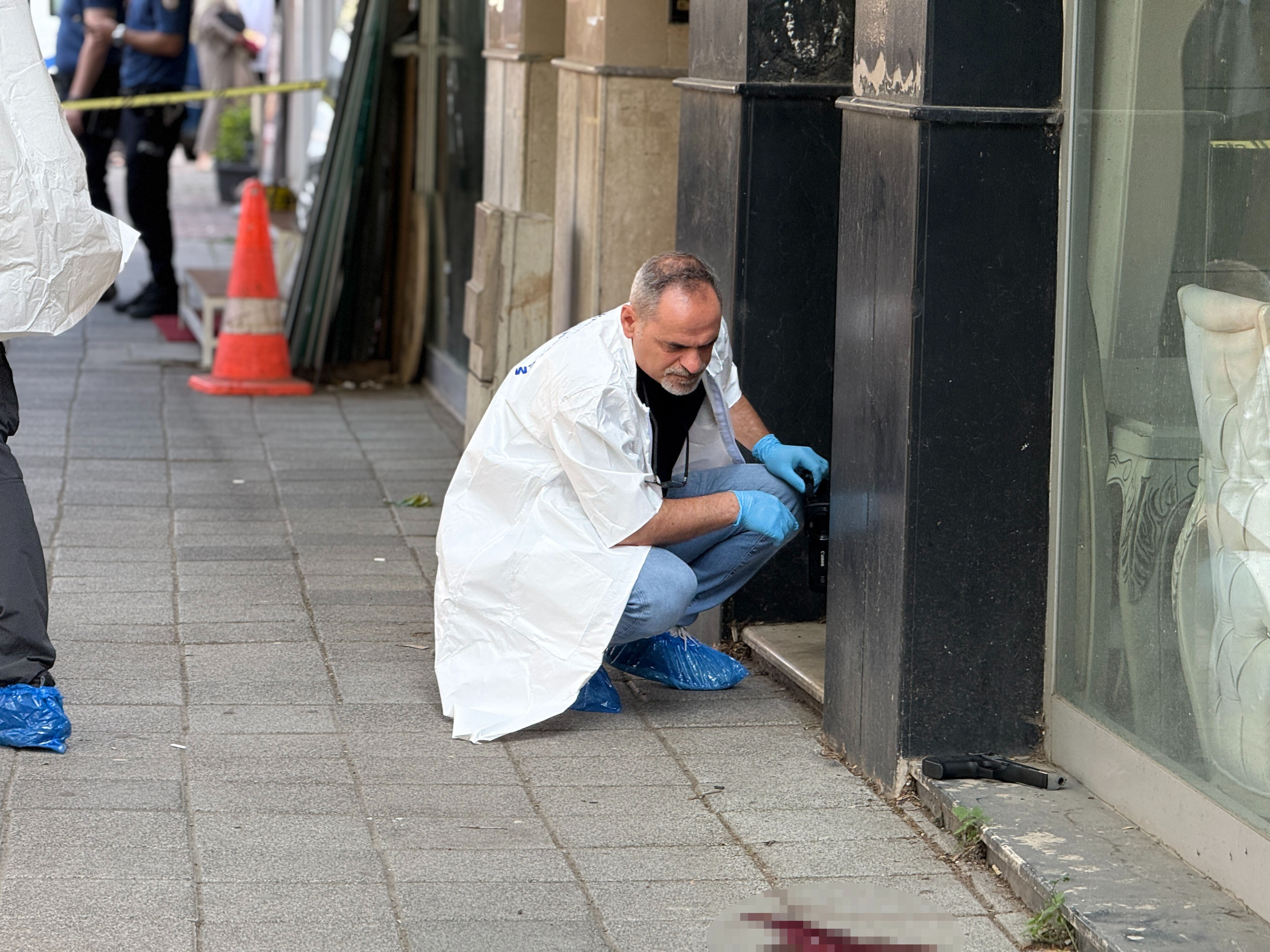 Her yerde aranıyor! Cadde ortasında tüyler ürperten infaz - 1. Resim