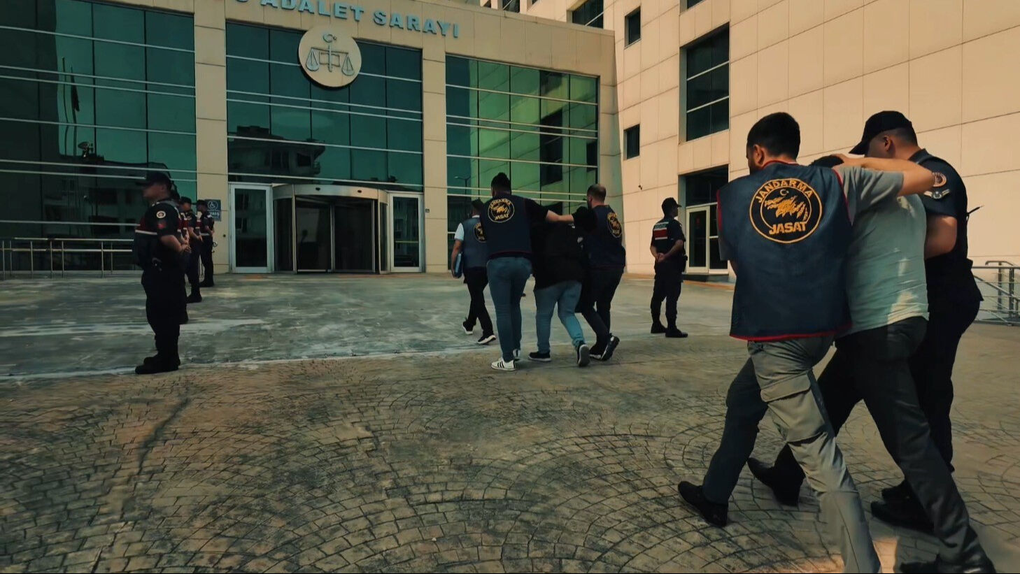 Ordu'da esrarengiz ölüm! Bahçede korkunç halde bulundu, 1 kişiye tutuklama - 1. Resim