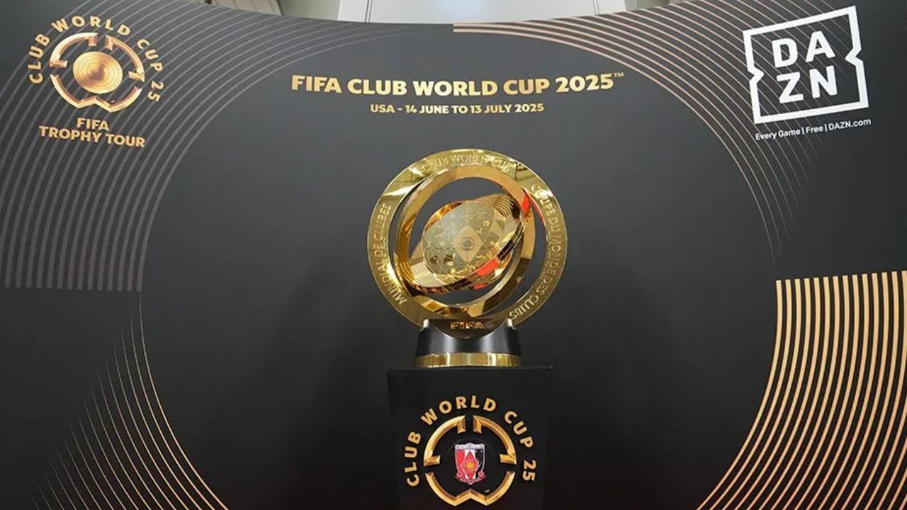 Canlı yayın bilgileri belli oldu! FIFA Kulüpler Dünya Kupası hangi kanalda, ne zaman başlıyor, şifresiz mi? Canlı yayın bilgileri belli oldu! FIFA Kulüpler Dünya Kupası hangi kanalda, ne zaman başlıyor, şifresiz mi?