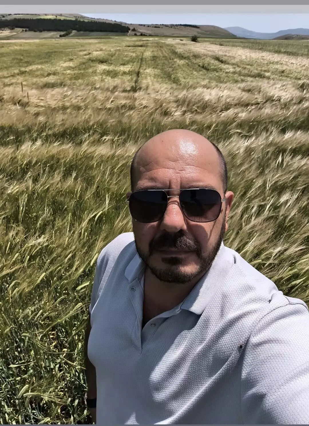 Çektiği selfie hayatını kurtardı! Fotoğrafta gördükleri karşısında şoke oldu: Tam 20-25 tane… Çektiği selfie hayatını kurtardı! Fotoğrafta gördükleri karşısında şoke oldu: Tam 20-25 tane… - 1. Resim