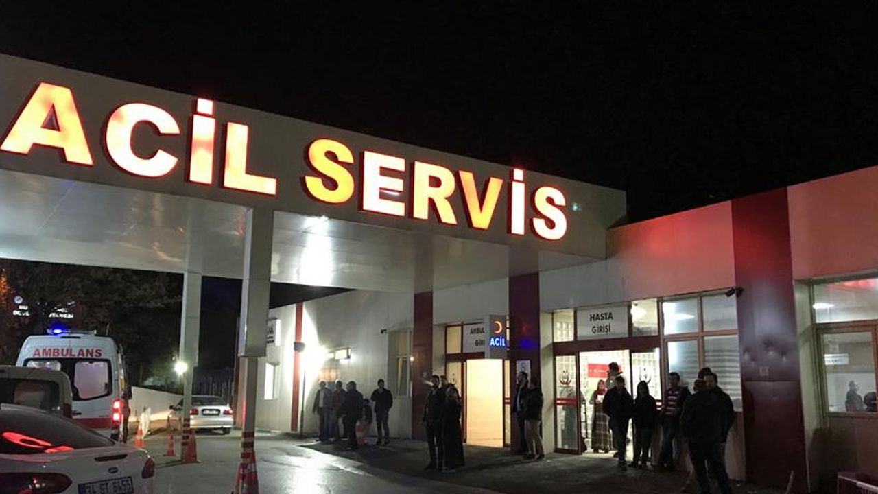 Denizli'de feci olay: 5 kişilik aileye yıldırım isabet etti Denizli'de feci olay: 5 kişilik aileye yıldırım isabet etti