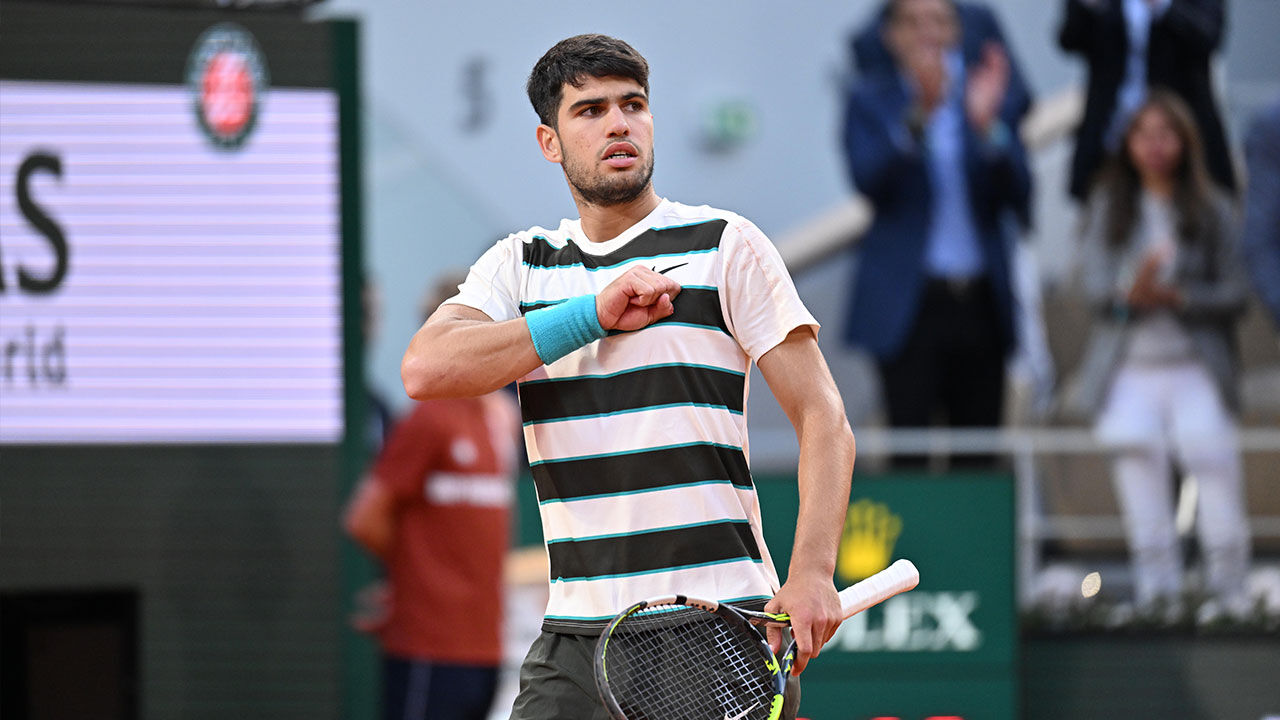 Fransa Açık Tenis Turnuvası'nda zafer Carlos Alcaraz'ın Fransa Açık Tenis Turnuvası'nda zafer Carlos Alcaraz'ın - 1. Resim