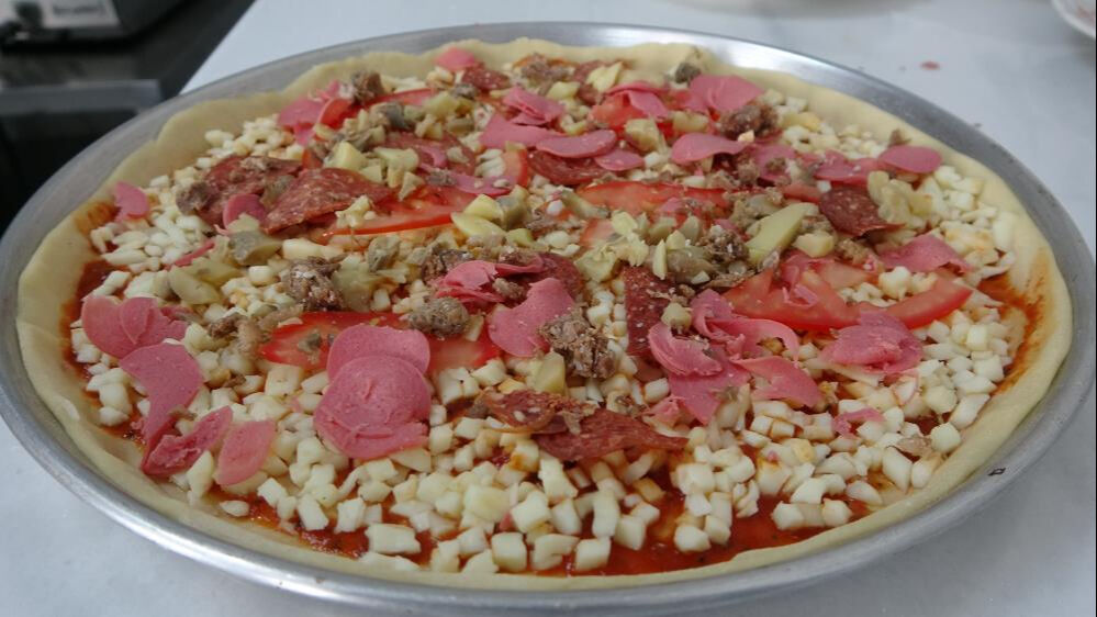 Malatyalıların ağzı tadı değişti! 8 ay &ouml;nce satışa sunuldu, y&ouml;resel lezzetlerin &ouml;n&uuml;ne ge&ccedil;ti... - 2. Resim