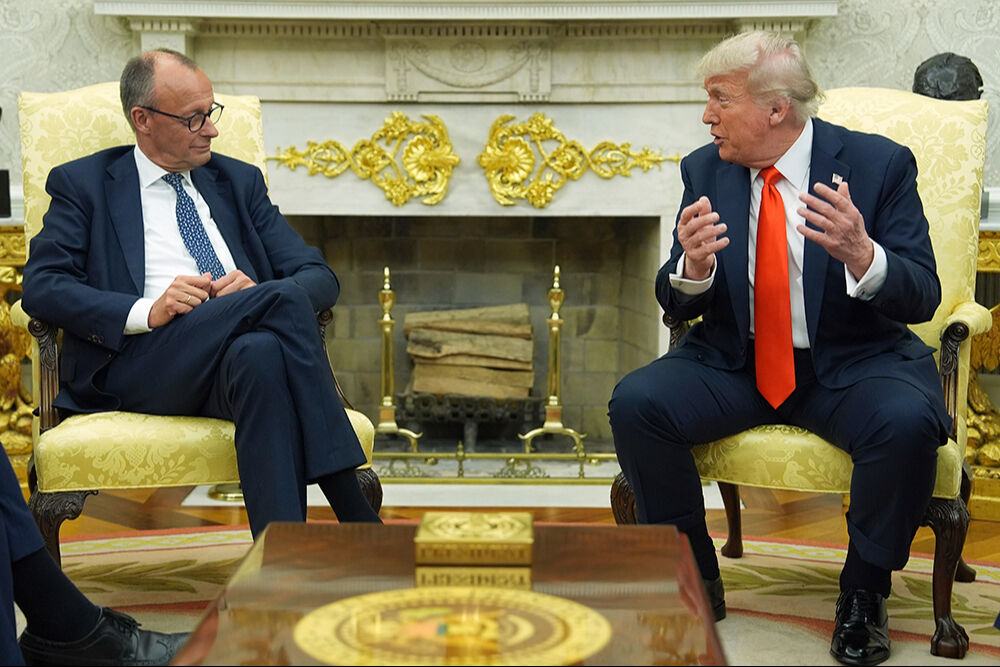 Merz-Trump görüşmesinin perde arkası dikkat çekti! Dünya ince mesajı konuştu: Sen de bir... Merz-Trump görüşmesinin perde arkası dikkat çekti! Dünya ince mesajı konuştu: Sen de bir... - 1. Resim