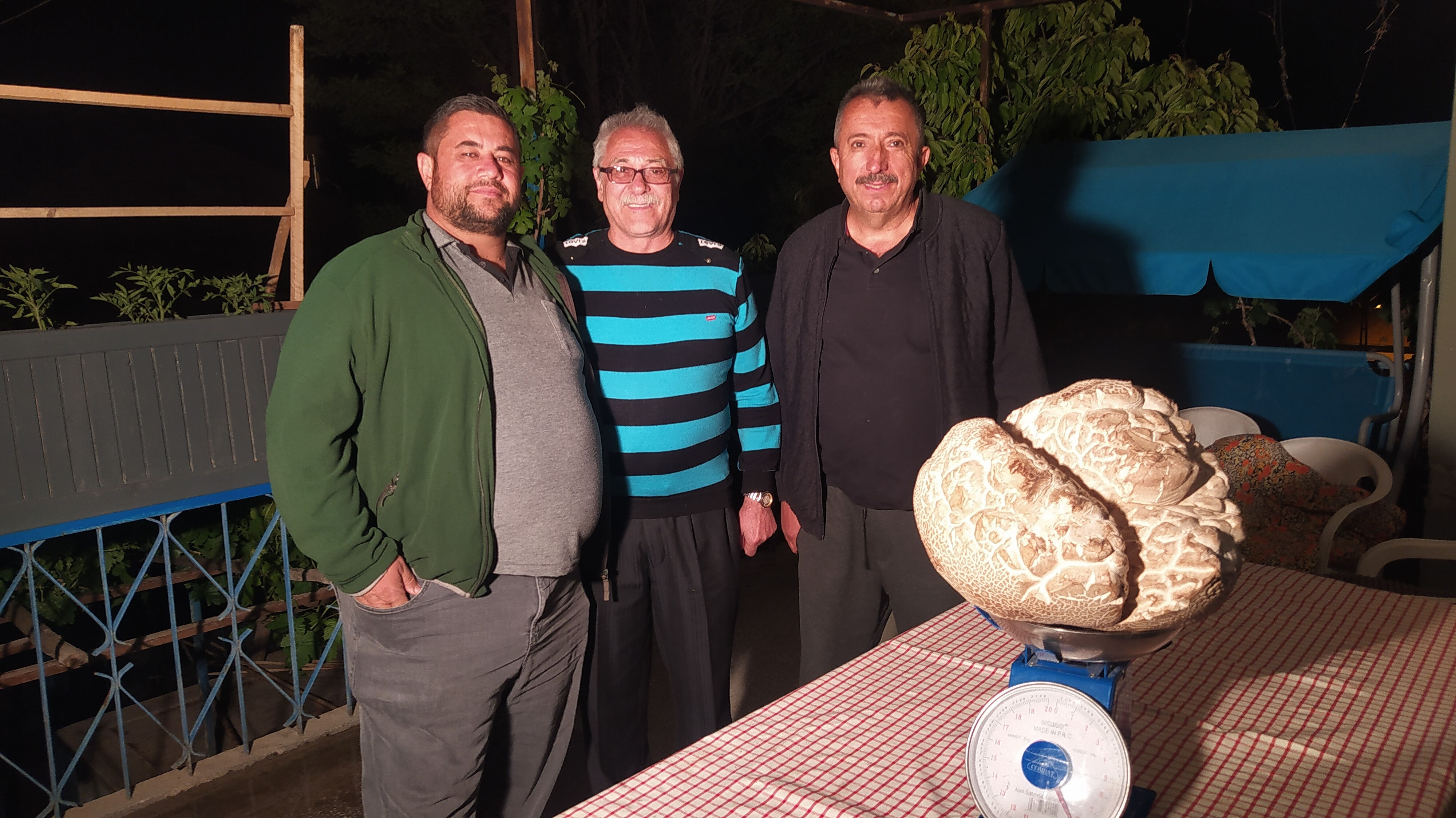 Önce taş zannettiler, yaklaşınca inanamadılar! Ağırlığı 8 kilogram, görüntüsü şaşırtıcı Önce taş zannettiler, yaklaşınca inanamadılar! Ağırlığı 8 kilogram, görüntüsü şaşırtıcı - 2. Resim