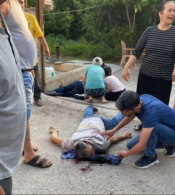 Silahla eve baskın düzenlediler! Bayram günü dehşet: 2 kardeş hayatını kaybetti Silahla eve baskın düzenlediler! Bayram günü dehşet: 2 kardeş hayatını kaybetti - 1. Resim