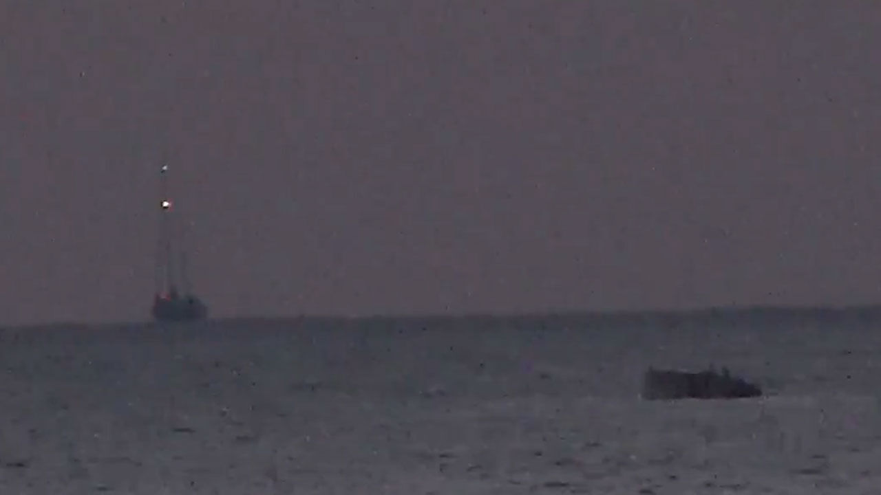 İsrail ordusu baskın düzenlemişti! Madleen gemisi Aşdod Limanı’na yanaştı İsrail ordusu baskın düzenlemişti! Madleen gemisi Aşdod Limanı’na getiriliyor - 1. Resim